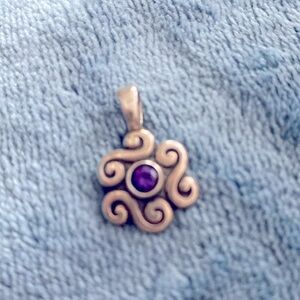James Avery Retired pendant